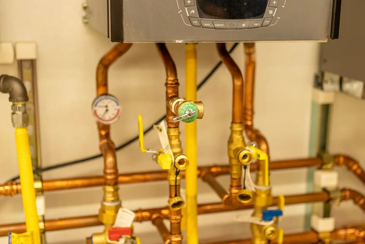 Licensed technician providing Pipe Repair for a homeowner in South Pasadena